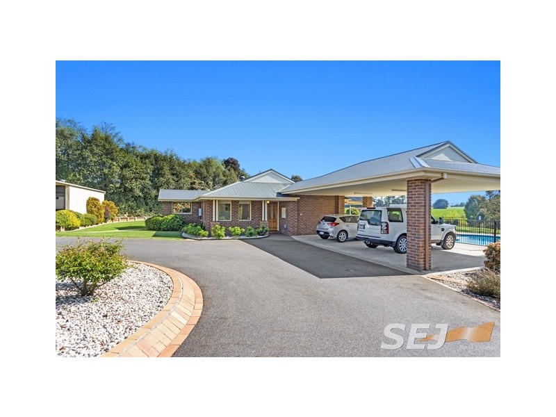 12 BELLA VISTA DRIVE, Warragul VIC 3820