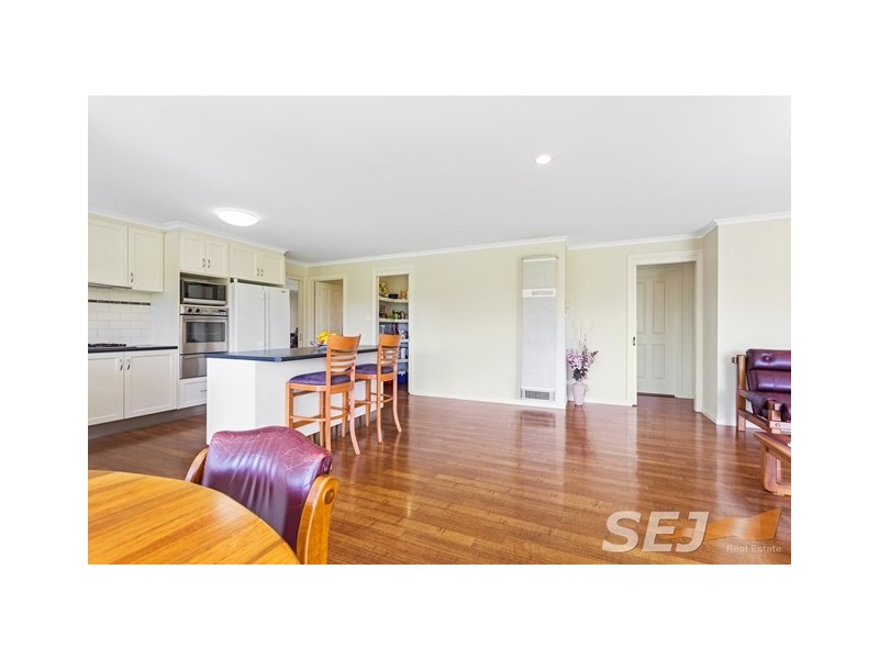 12 BELLA VISTA DRIVE, Warragul VIC 3820