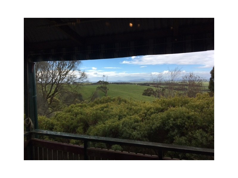 170 Meikle Rd, Fish Creek VIC 3959
