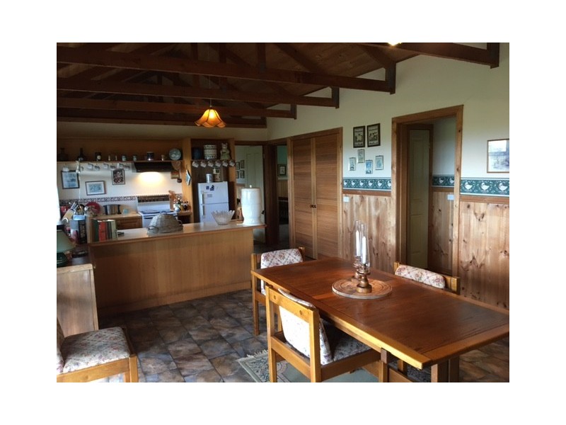 170 Meikle Rd, Fish Creek VIC 3959