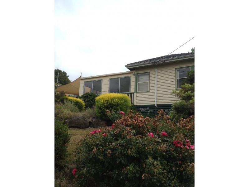 3 MARY STREET, Warragul VIC 3820