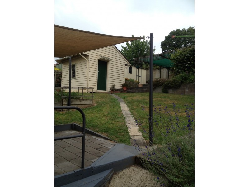 3 MARY STREET, Warragul VIC 3820
