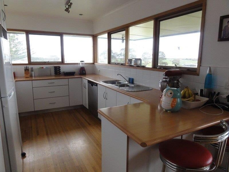 54 Welshpool Rd, Toora VIC 3962
