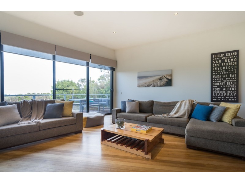 39 Acacia St, Walkerville VIC 3956