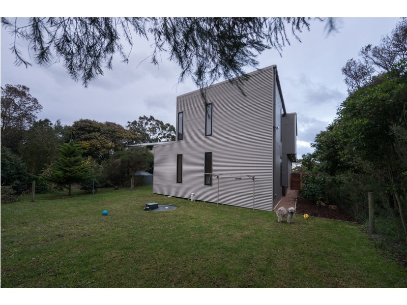 39 Acacia St, Walkerville VIC 3956