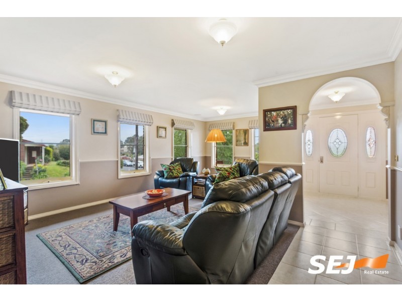 18 Chamberlain Drive, Leongatha VIC 3953