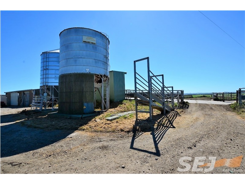 180 Brown and Johnsons Rd, Middle Tarwin VIC 3956