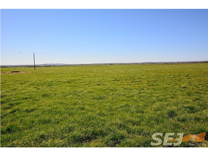 180 Brown and Johnsons Rd, Middle Tarwin VIC 3956