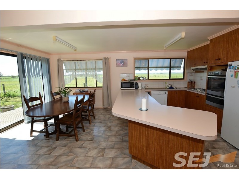 180 Brown and Johnsons Rd, Middle Tarwin VIC 3956