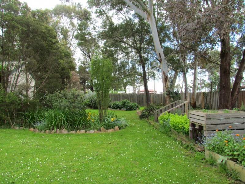 4 Waterloo Road, Trafalgar VIC 3824