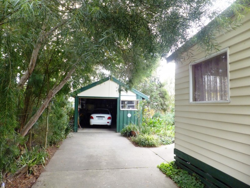 4 Waterloo Road, Trafalgar VIC 3824