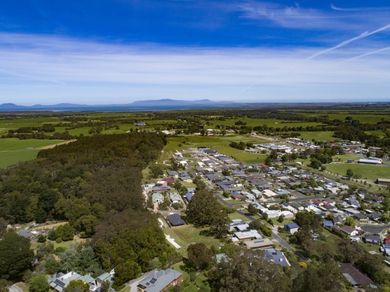 25 Landy Road, Foster VIC 3960