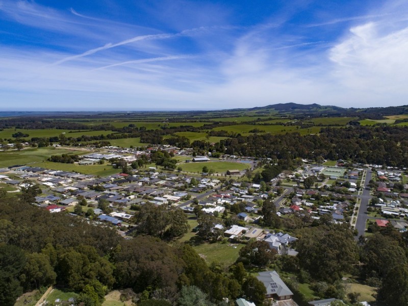 25 Landy Road, Foster VIC 3960