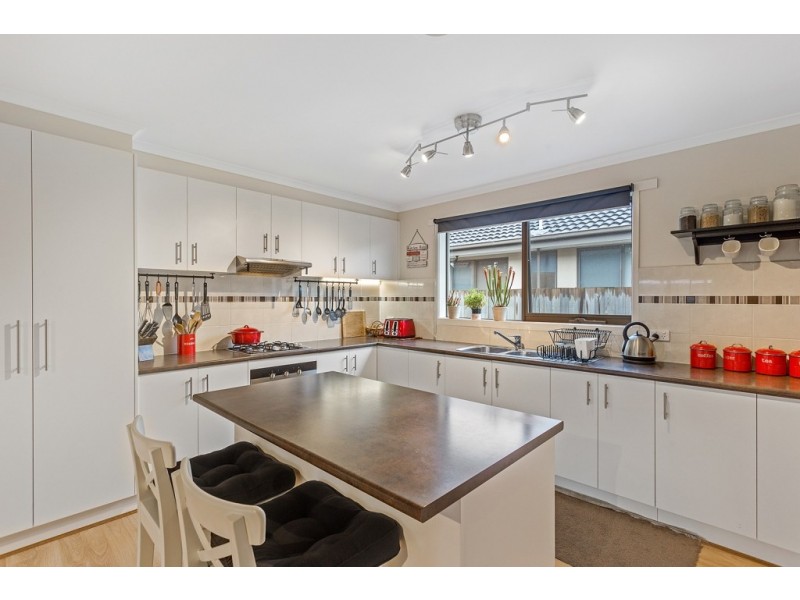 8 Waratah Street, Longwarry VIC 3816