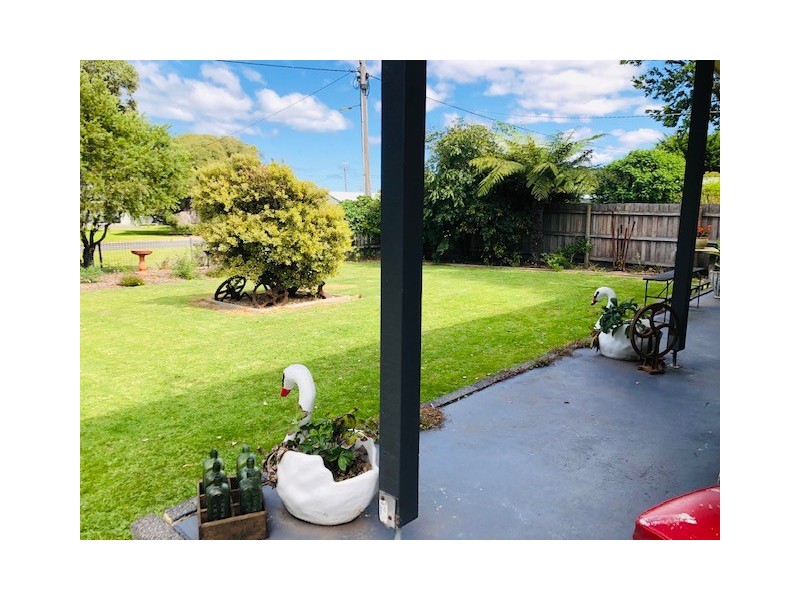 35 Stewart St, Port Welshpool VIC 3965