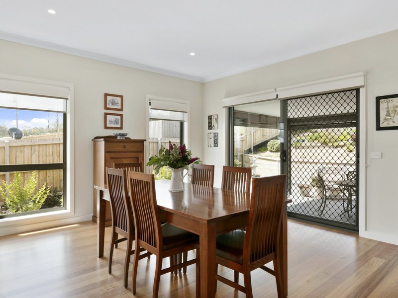 11 Blackwood Drive, Foster VIC 3960