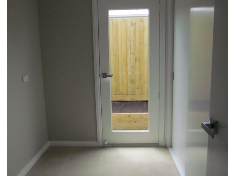 16 Hogan Court, Drouin VIC 3818