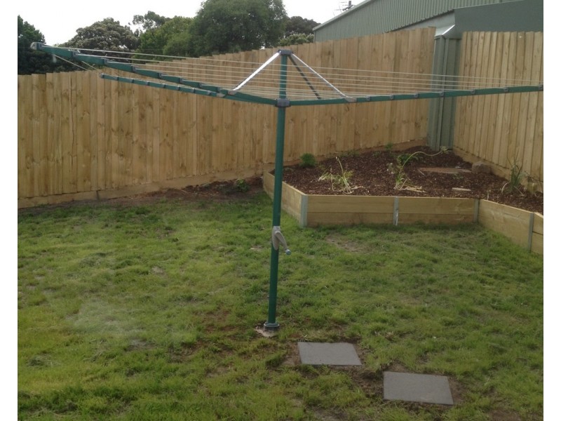 16 Hogan Court, Drouin VIC 3818