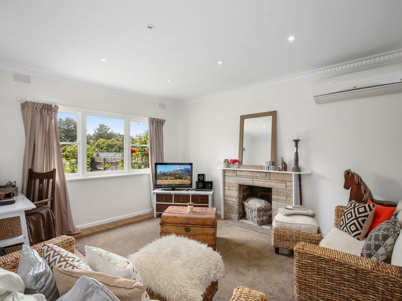 25 Railway Ave, Welshpool VIC 3966