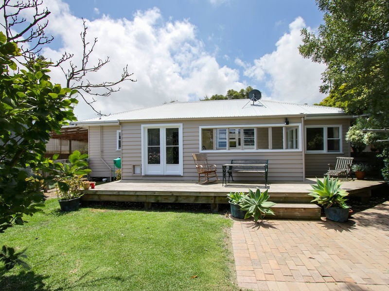 25 Railway Ave, Welshpool VIC 3966