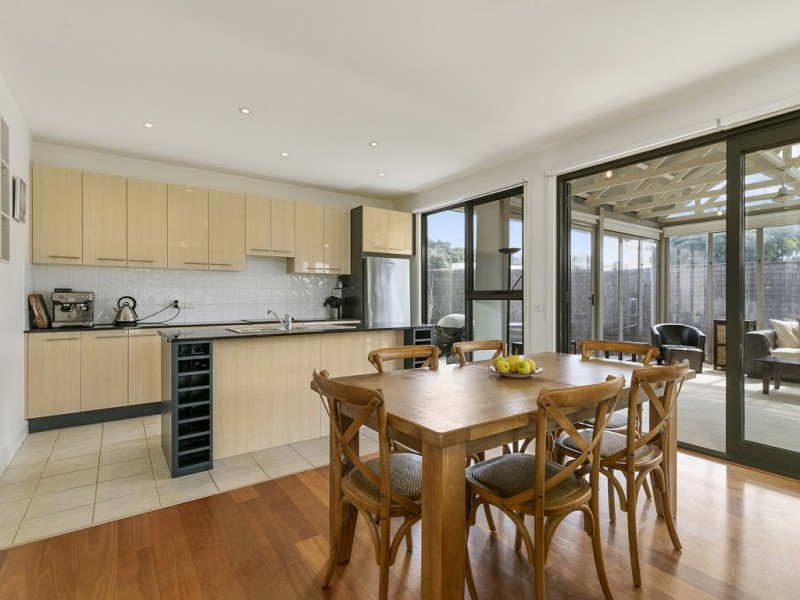 16 Oceanview Pde, Sandy Point VIC 3959