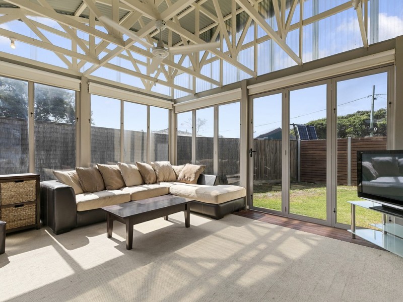 16 Oceanview Pde, Sandy Point VIC 3959
