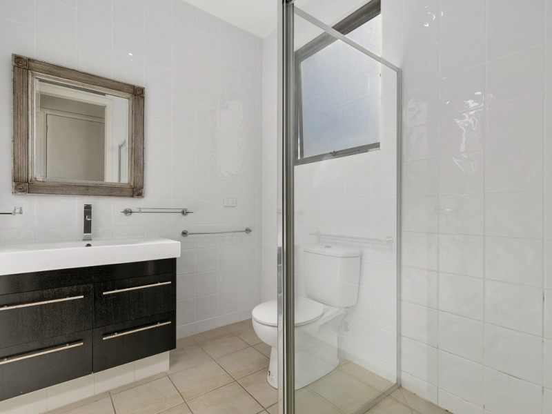16 Oceanview Pde, Sandy Point VIC 3959