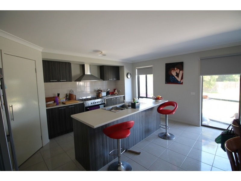 42 Wood Rd, Foster VIC 3960