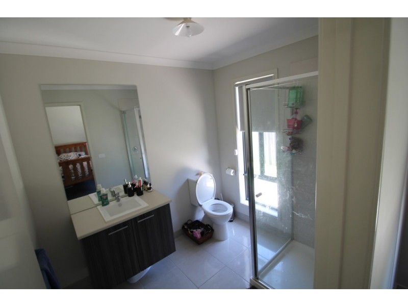 42 Wood Rd, Foster VIC 3960