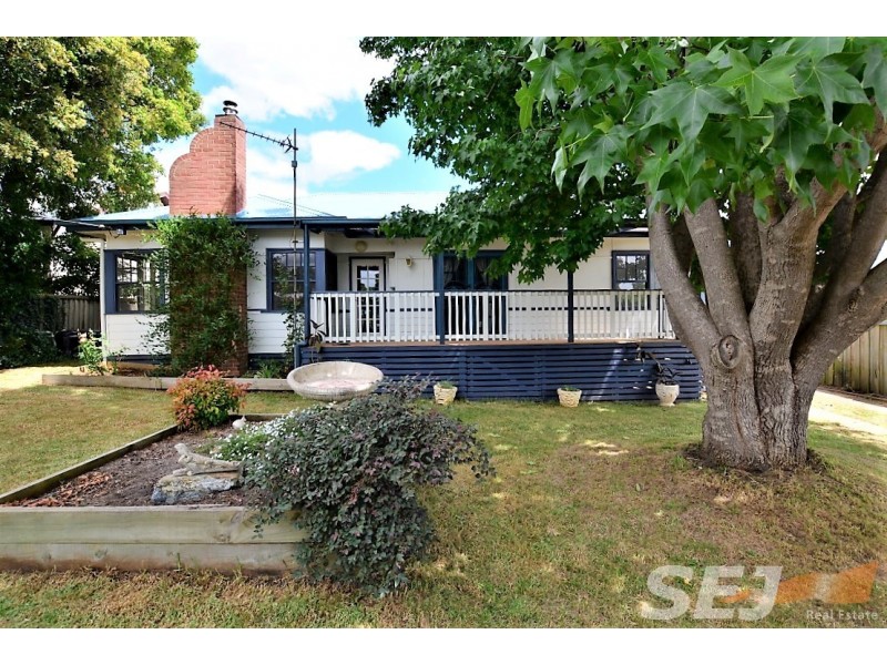 12 Baromi road, Mirboo North VIC 3871