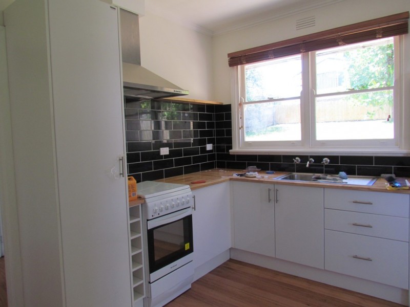 4 DUNN STREET, Warragul VIC 3820