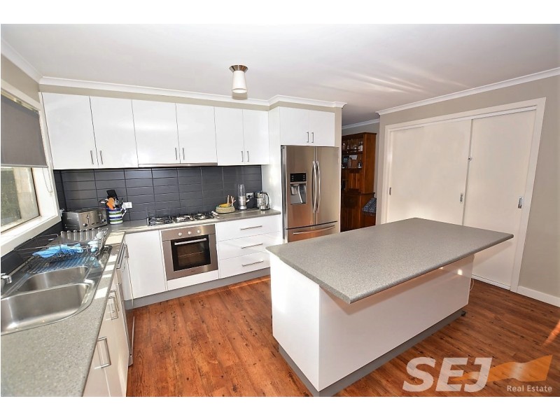 21 Parkside Close, Leongatha VIC 3953
