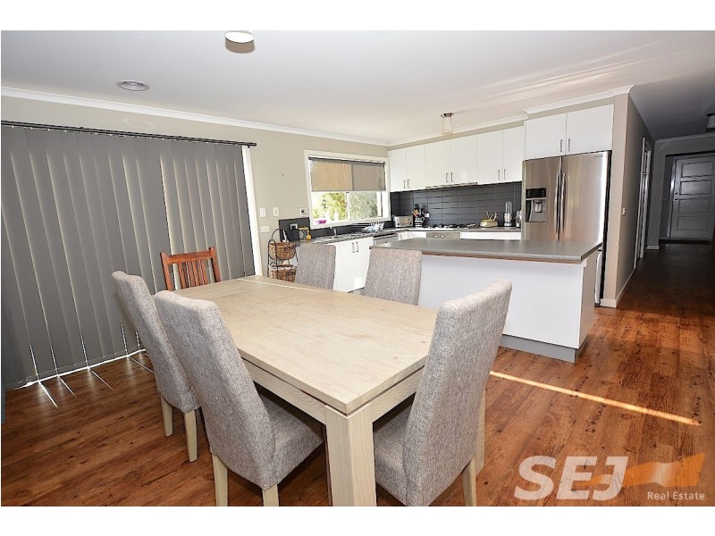 21 Parkside Close, Leongatha VIC 3953