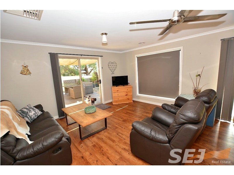 21 Parkside Close, Leongatha VIC 3953