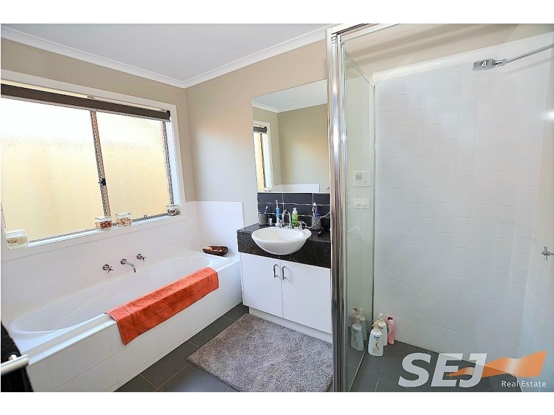 21 Parkside Close, Leongatha VIC 3953