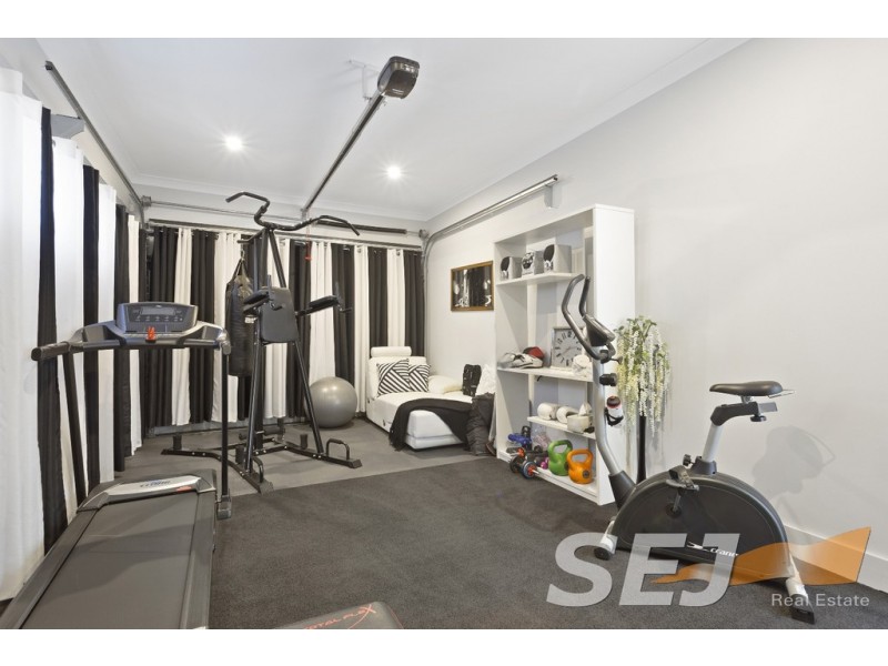 13 Golf View Court, Drouin VIC 3818