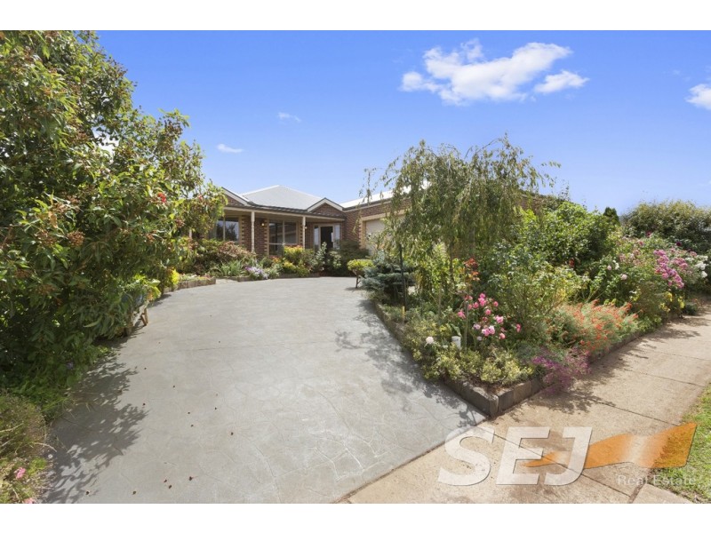 39 Norman Road, Drouin VIC 3818