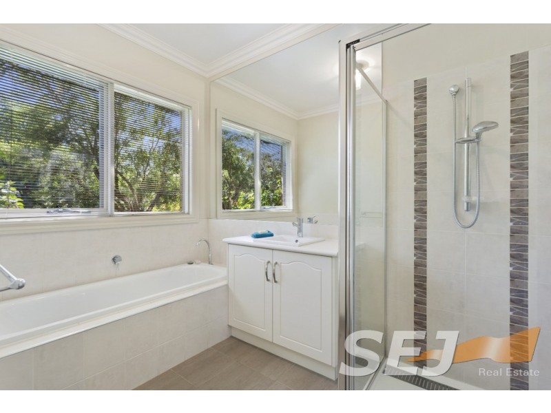 39 Norman Road, Drouin VIC 3818