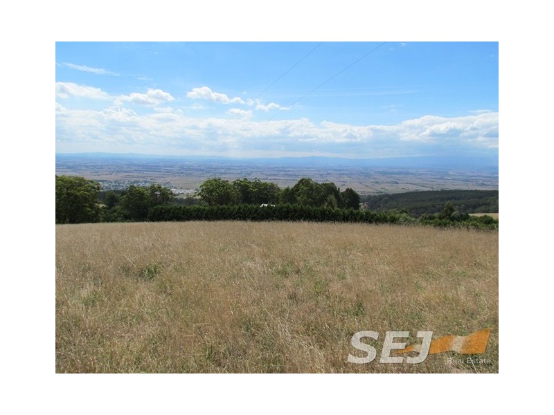 312 + 380 Rogers Road, Trafalgar South VIC 3824