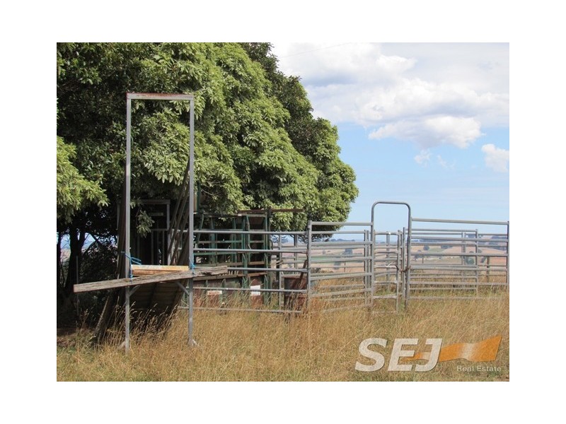 312 + 380 Rogers Road, Trafalgar South VIC 3824