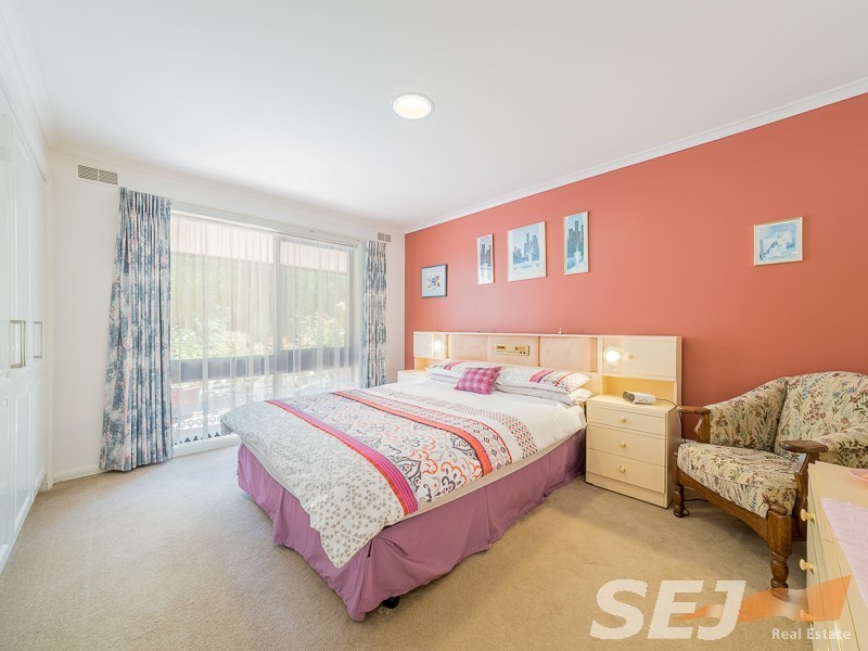 60 Greenwood Parade, Leongatha VIC 3953