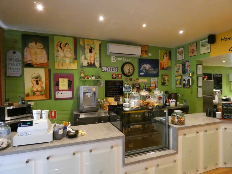 30 Main St, Foster VIC 3960