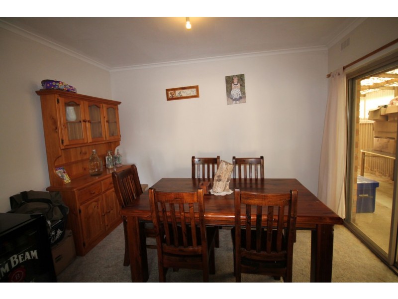 6 Saunders St, Welshpool VIC 3966