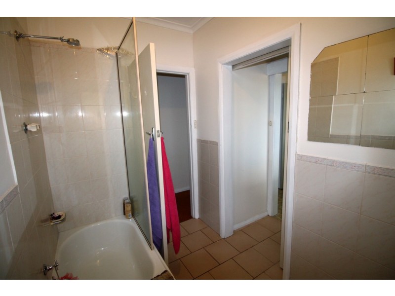 6 Saunders St, Welshpool VIC 3966