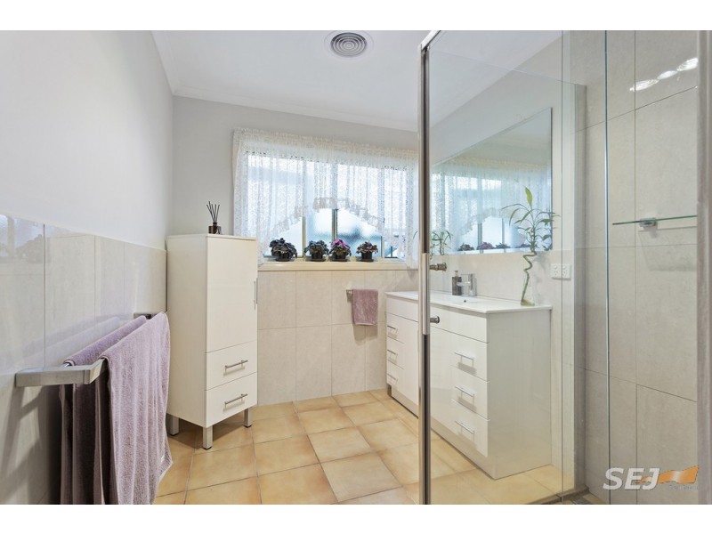 1/2 DAWSON DRIVE, Warragul VIC 3820