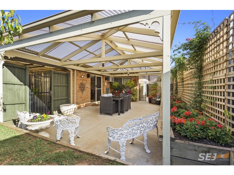 1/2 DAWSON DRIVE, Warragul VIC 3820