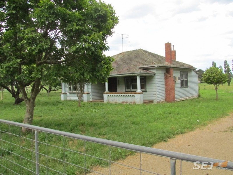 90 Sheffield Road, Neerim South VIC 3831