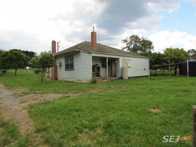 90 Sheffield Road, Neerim South VIC 3831