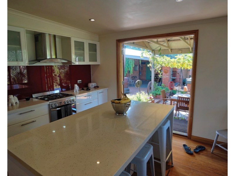 235 McGlones Road, Drouin VIC 3818