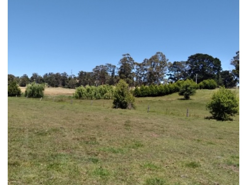 235 McGlones Road, Drouin VIC 3818